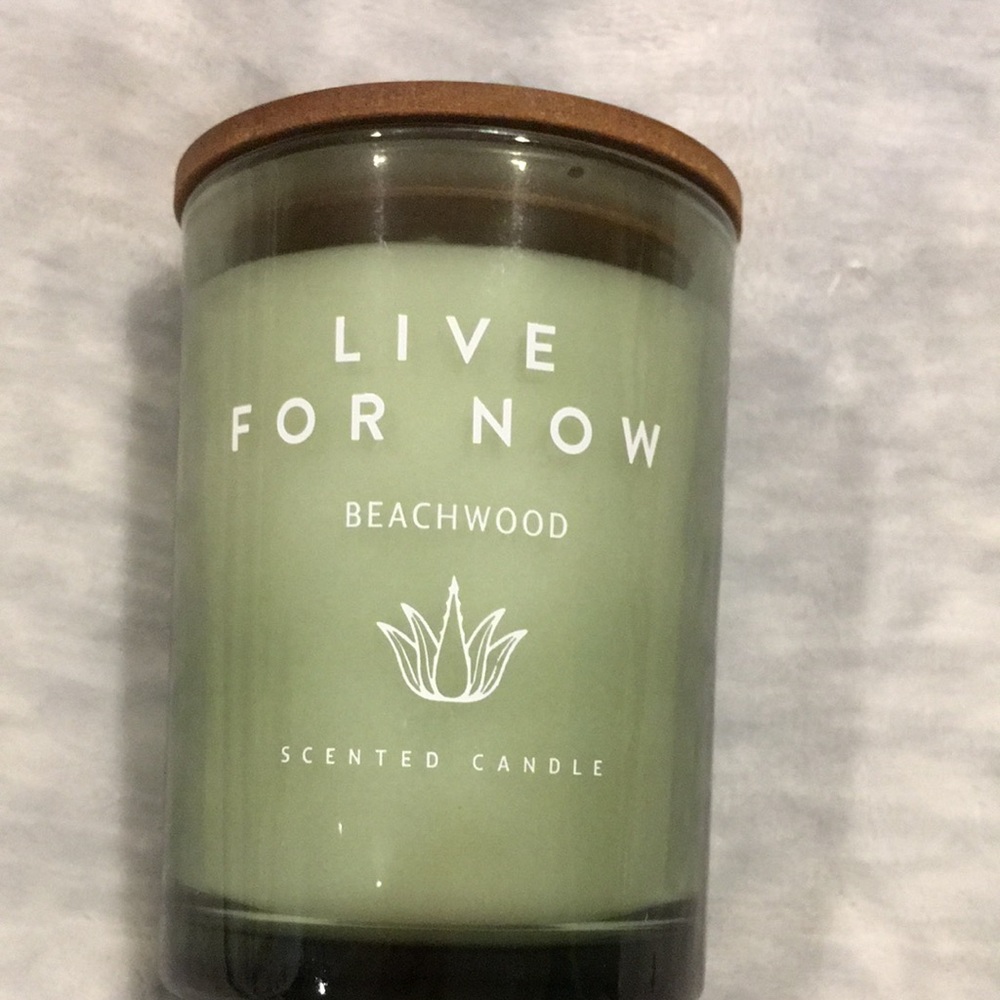 Glass Live For Now Scented Single Wick Home Decore Candle Beachwood 8.5oz NWT - Picture 16 of 16